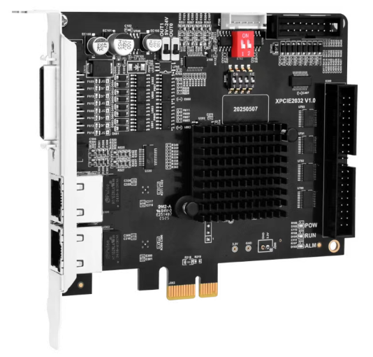 超实时EtherCAT运动控制卡XPCIE2032H.png